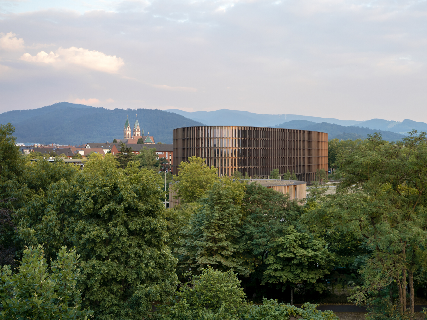 Das Rathaus im Stühlinger